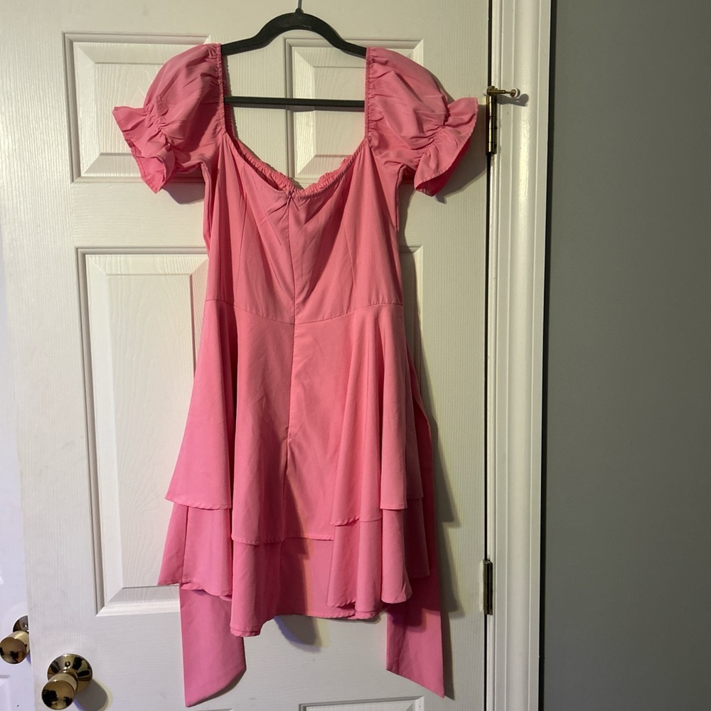 Pink Ruffled Princess Dress (M) 🎀 - Picture 2 of 6